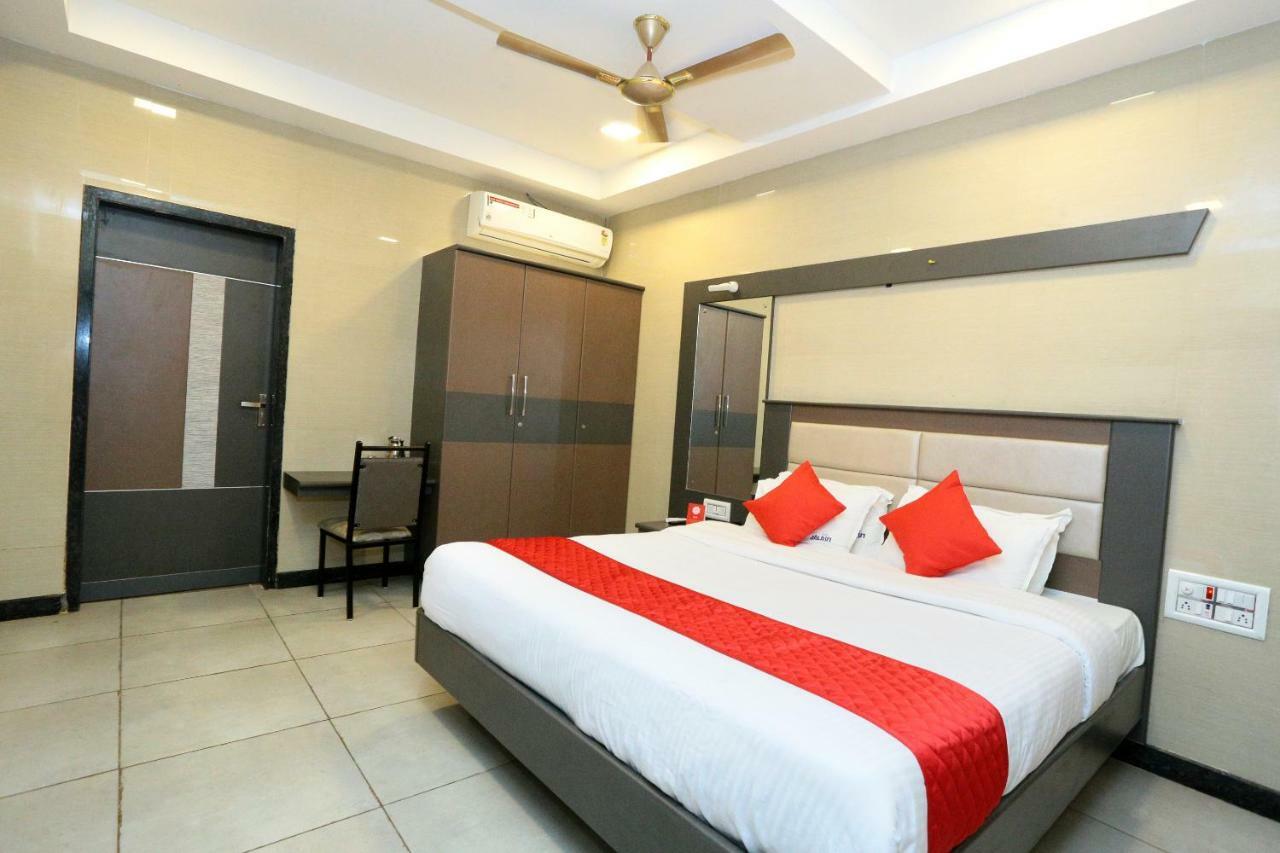 Oyo 18808 Hotel Rsn International Rāmeswaram Exterior foto